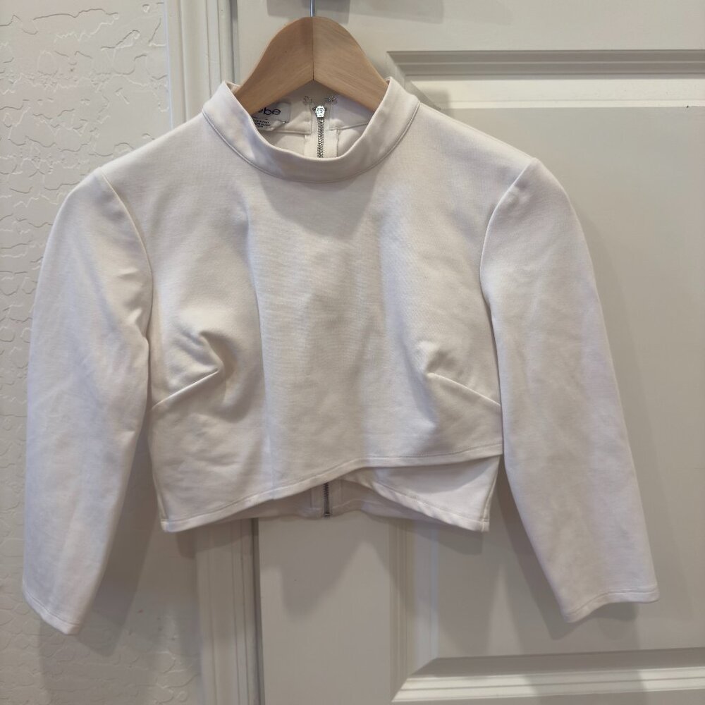 Bebe Crop Top